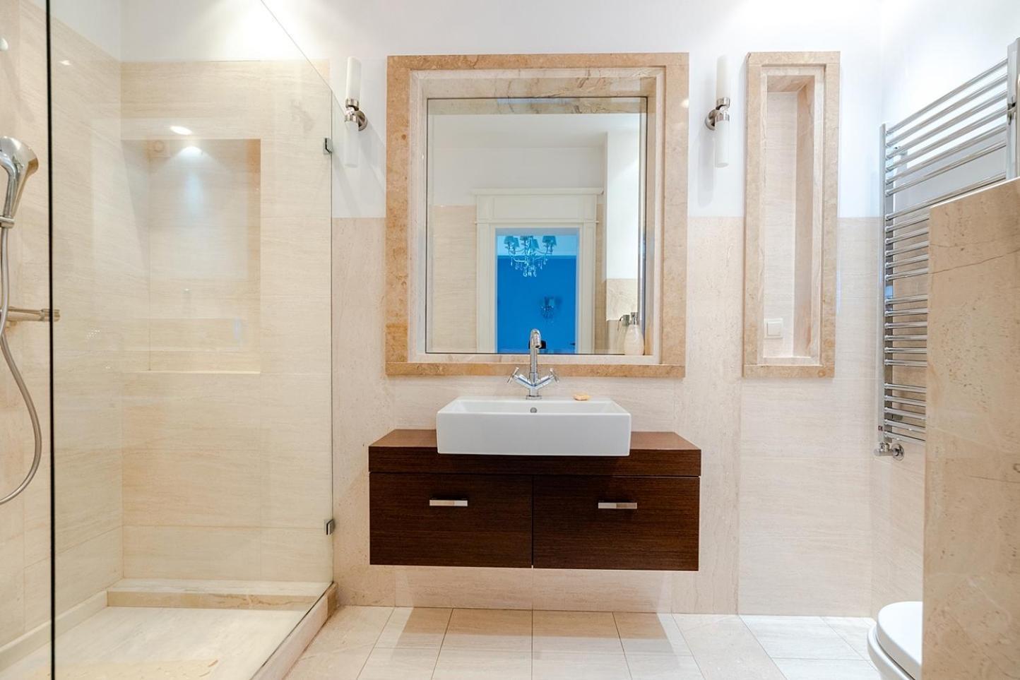 Luxury Villa Indoor Pool Warsaw Magdalenka المظهر الخارجي الصورة